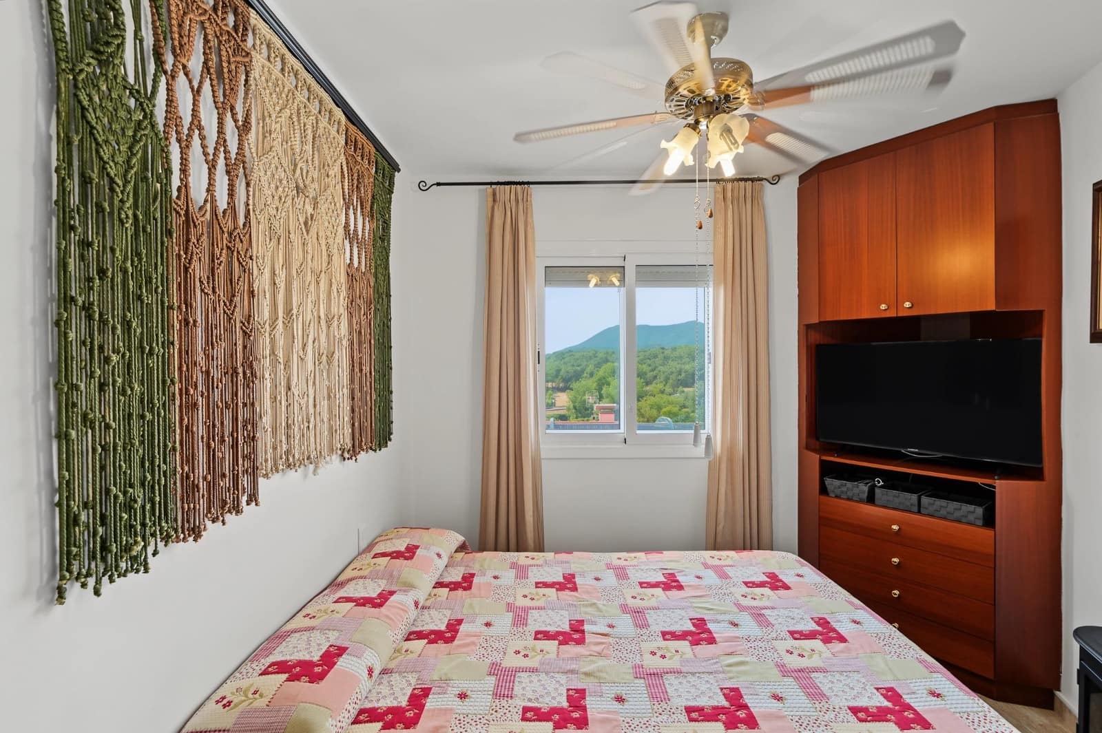 3 soverom Leilighet til salgs i Macanet de Cabrenys med garasje - € 219 000 (Ref: 10120039)