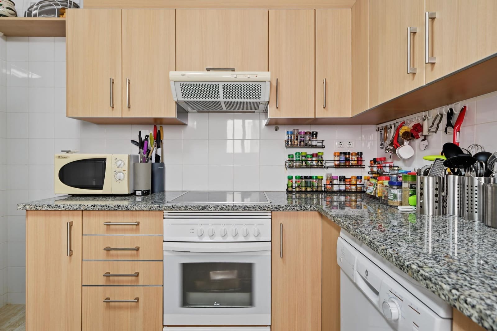 3 soverom Leilighet til salgs i Macanet de Cabrenys med garasje - € 219 000 (Ref: 10120039)