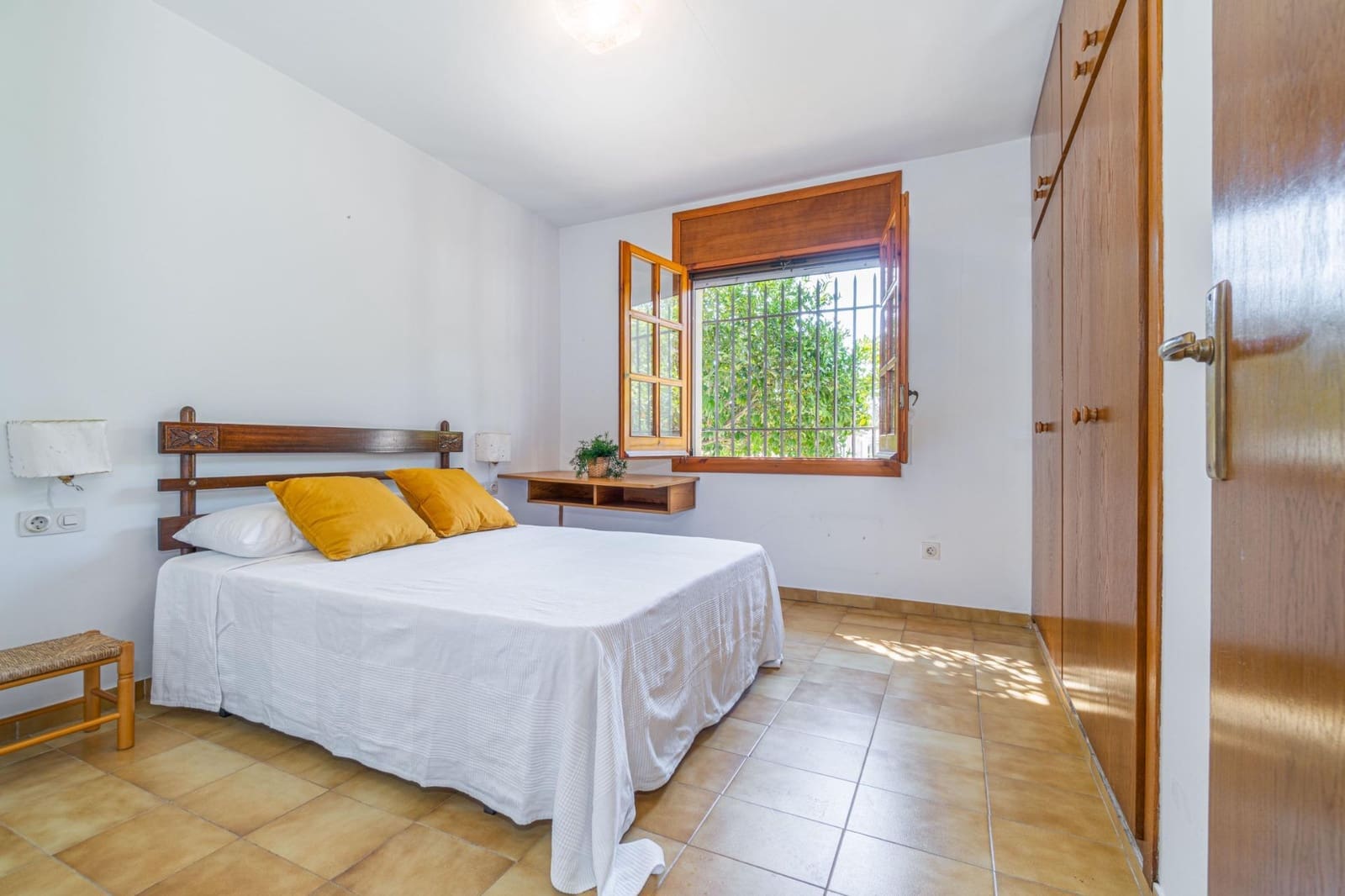 6 soveværelse Villa til salg i Sant Pere Pescador med garage - € 519.000 (Ref: 10136208)