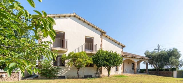 6 soveværelse Villa til salg i Sant Pere Pescador med garage - € 519.000 (Ref: 10136208)