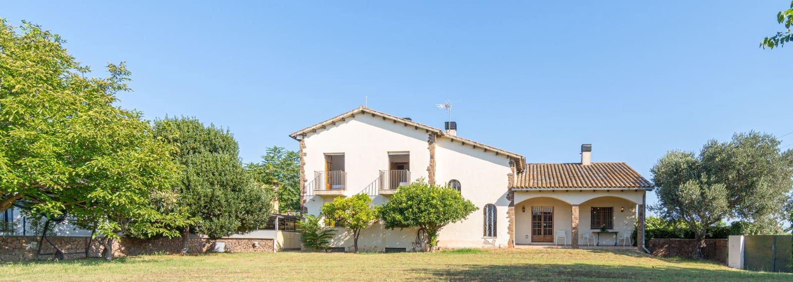 6 soveværelse Villa til salg i Sant Pere Pescador med garage - € 519.000 (Ref: 10136208)