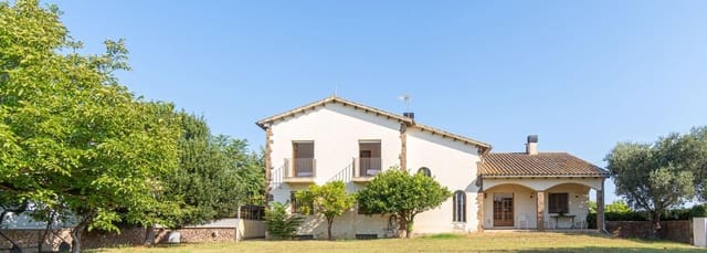 6 soveværelse Villa til salg i Sant Pere Pescador med garage - € 519.000 (Ref: 10136208)