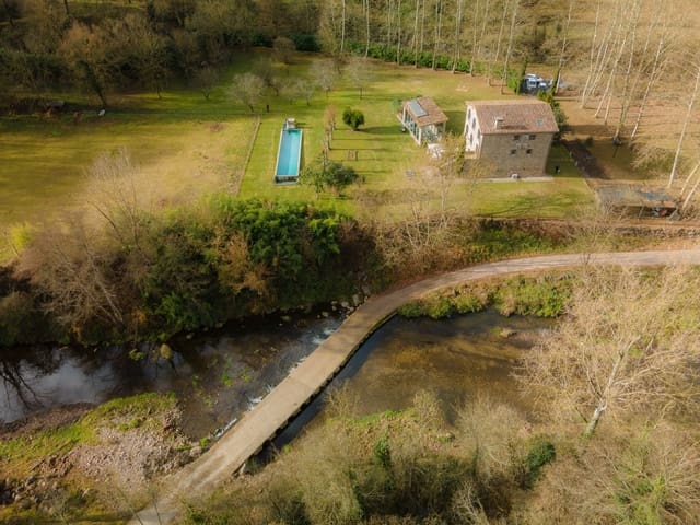 3 chambre Finca/Maison de Campagne à vendre à Sant Joan les Fonts avec piscine garage - 1 250 000 € (Ref: 7851908)