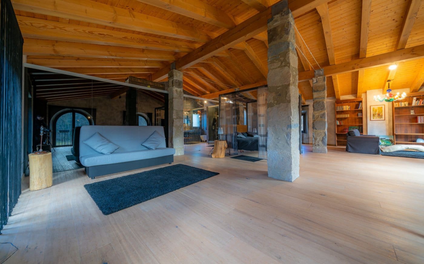 3 soveværelse Finca/Landehus til salg i Sant Joan les Fonts med swimmingpool garage - € 1.250.000 (Ref: 7851908)