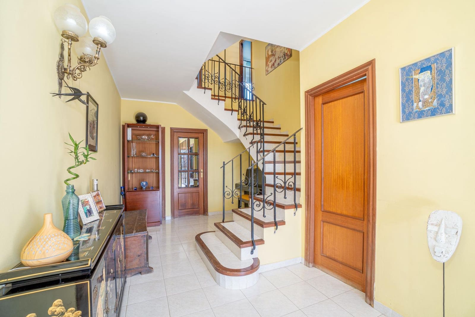 7 bedroom Villa for sale in Garriguella - € 425,000 (Ref: 8068399)