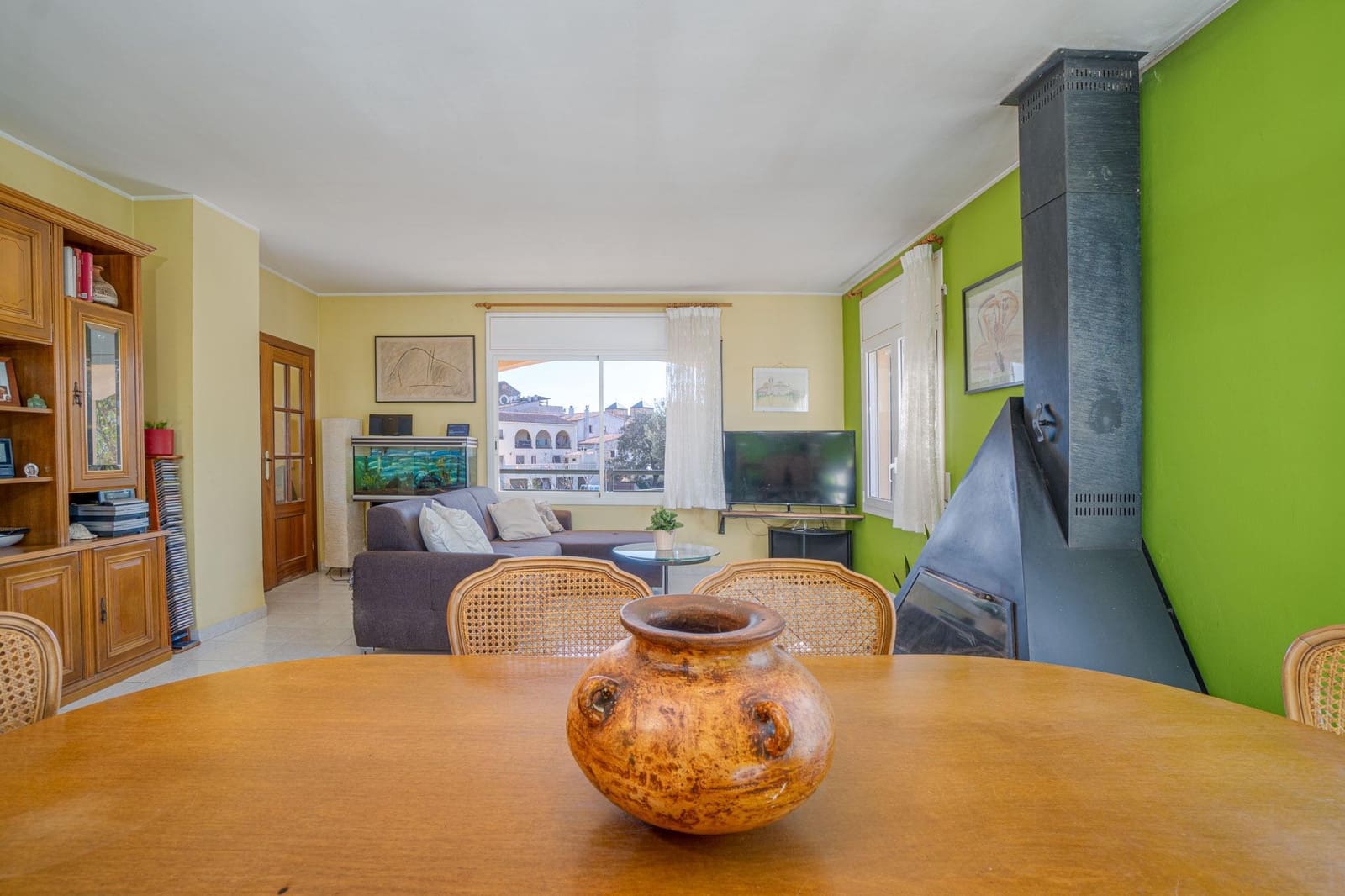 7 bedroom Villa for sale in Garriguella - € 425,000 (Ref: 8068399)