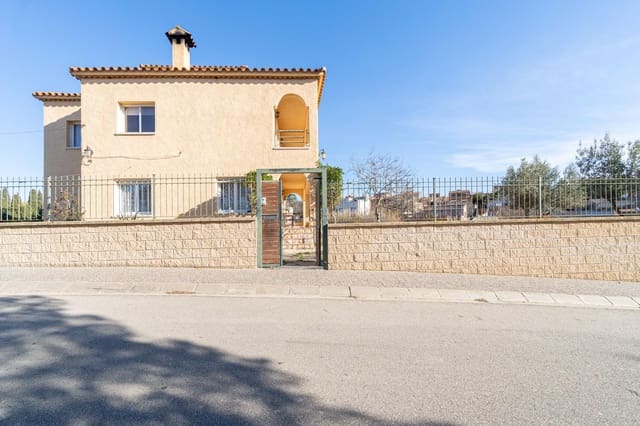7 soverom Villa til salgs i Garriguella - € 425 000 (Ref: 8068399)