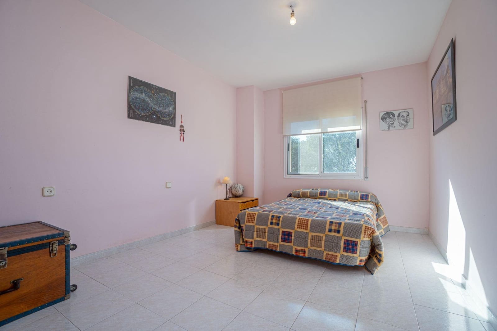 7 bedroom Villa for sale in Garriguella - € 425,000 (Ref: 8068399)