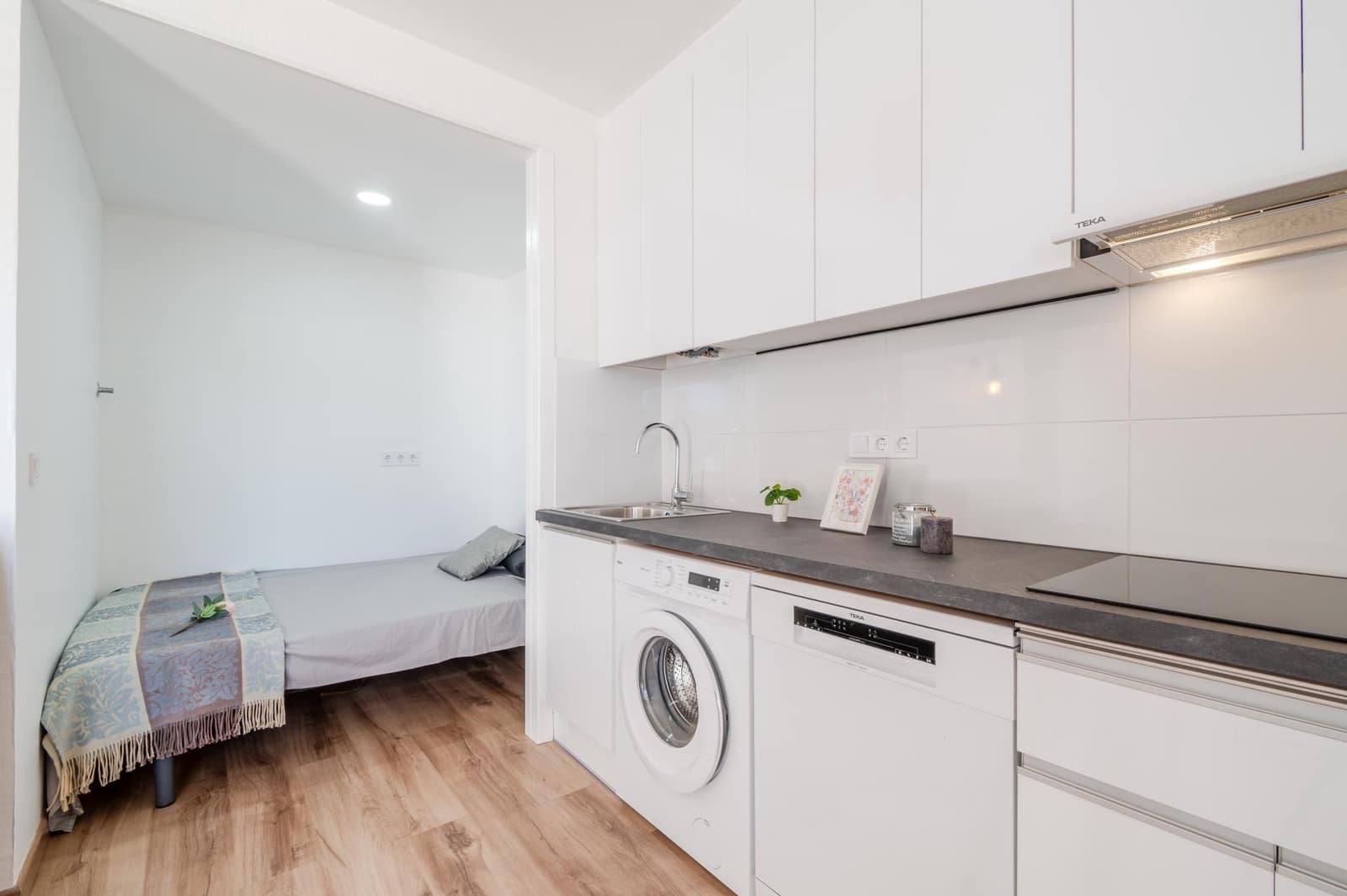 Studio for sale in Santa Margarida - € 125,000 (Ref: 8612598)