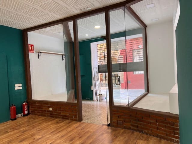 Gewerbe zu vermieten in Castelló d'Empúries - 500 € (Ref: 8972660)