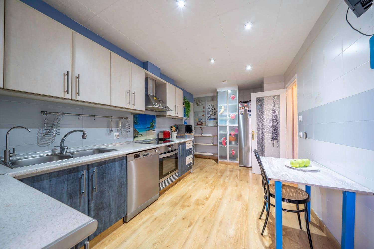 5 soveværelse Rækkehus til salg i Vilafant med garage - € 345.000 (Ref: 9102997)