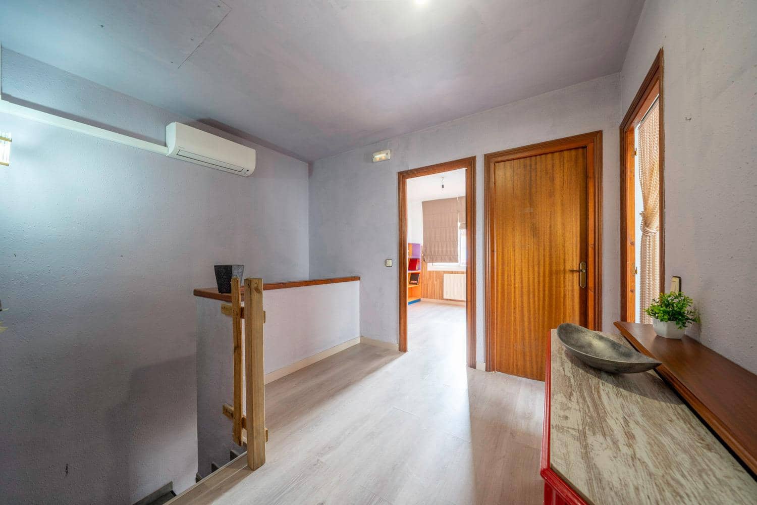 5 soveværelse Rækkehus til salg i Vilafant med garage - € 345.000 (Ref: 9102997)