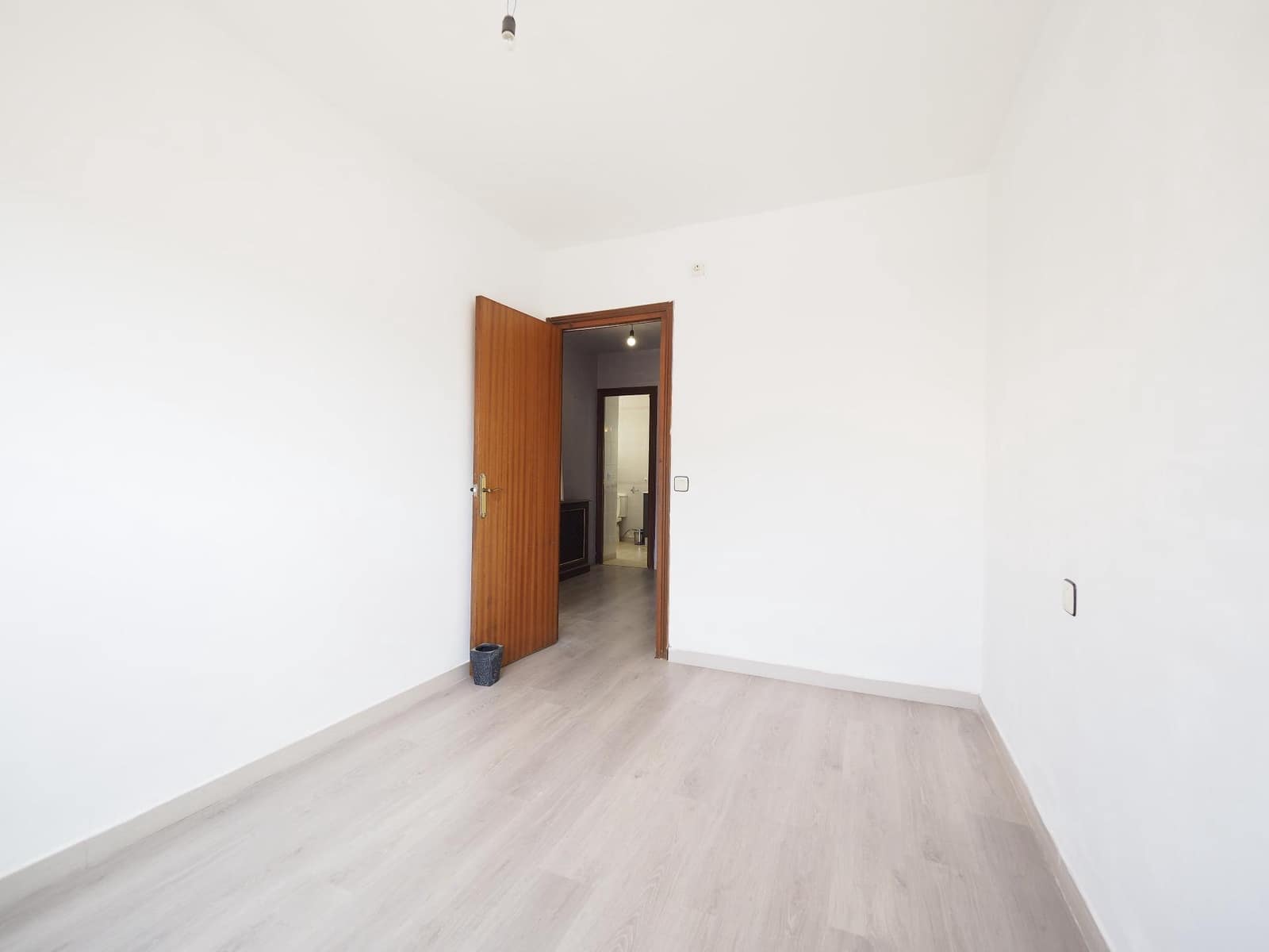 5 soveværelse Rækkehus til salg i Vilafant med garage - € 345.000 (Ref: 9102997)