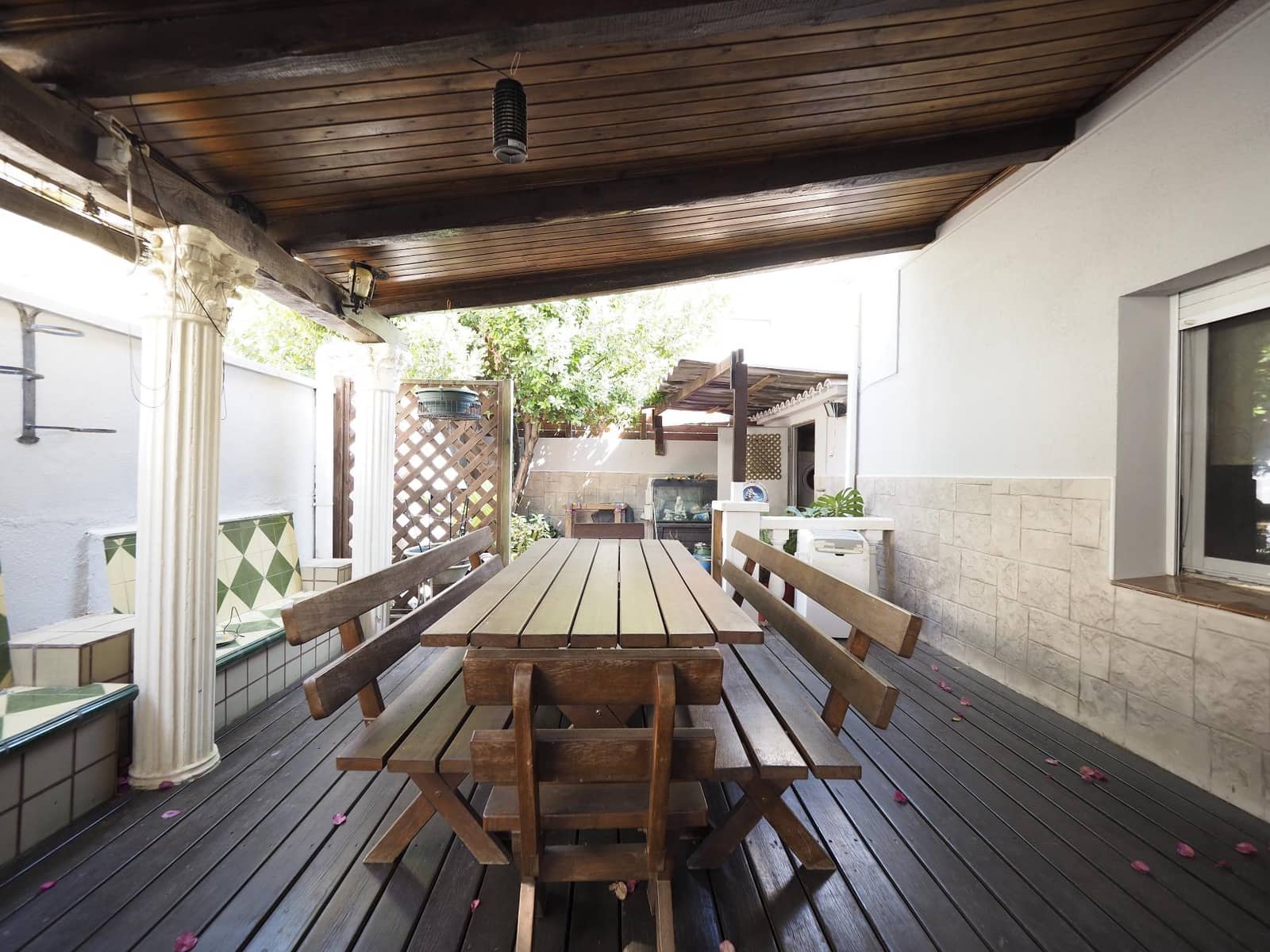 5 soveværelse Rækkehus til salg i Vilafant med garage - € 345.000 (Ref: 9102997)