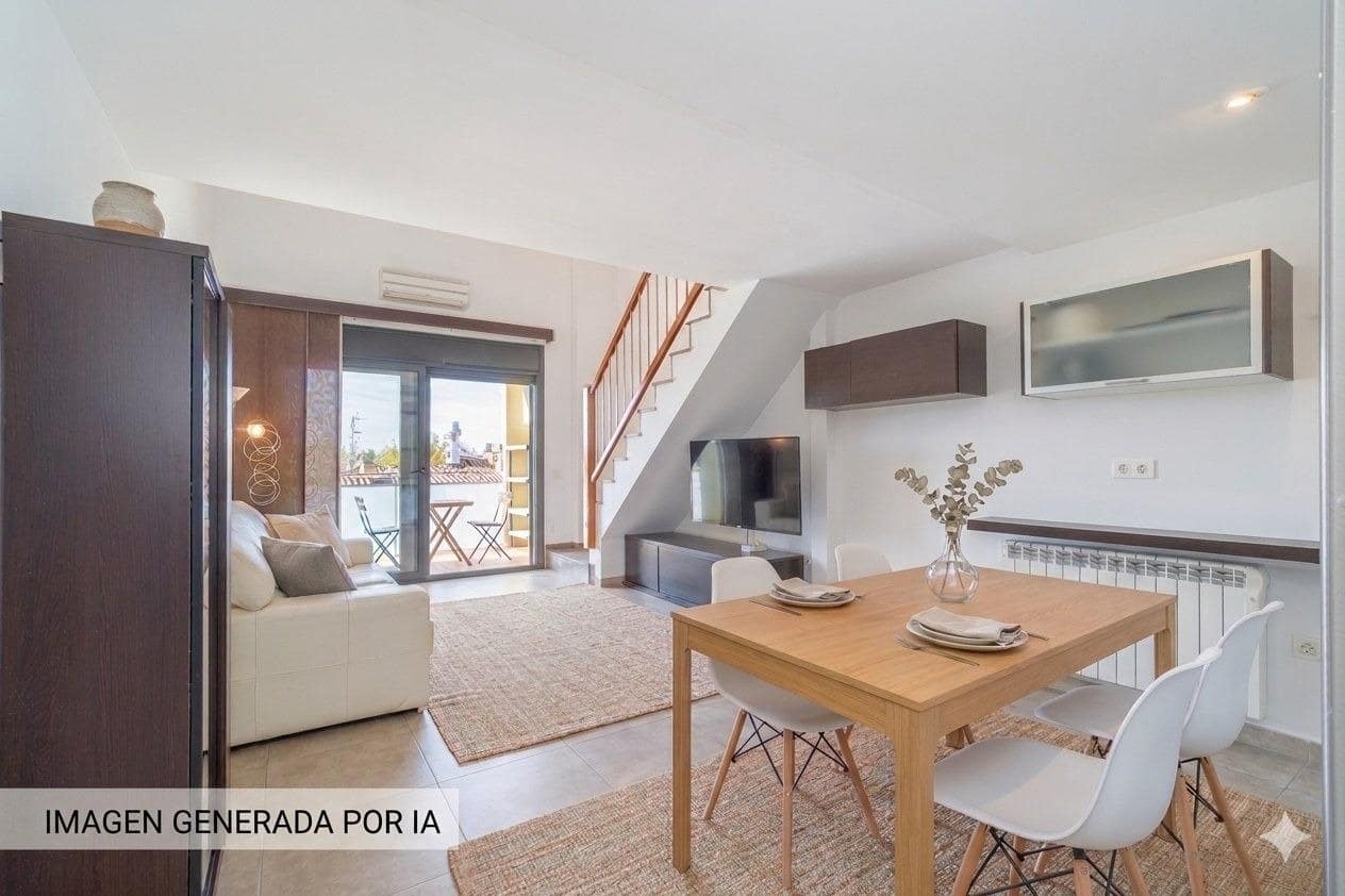 Apartamento de 3 habitaciones en Empuriabrava en venta - 242.000 € (Ref: 9338431)