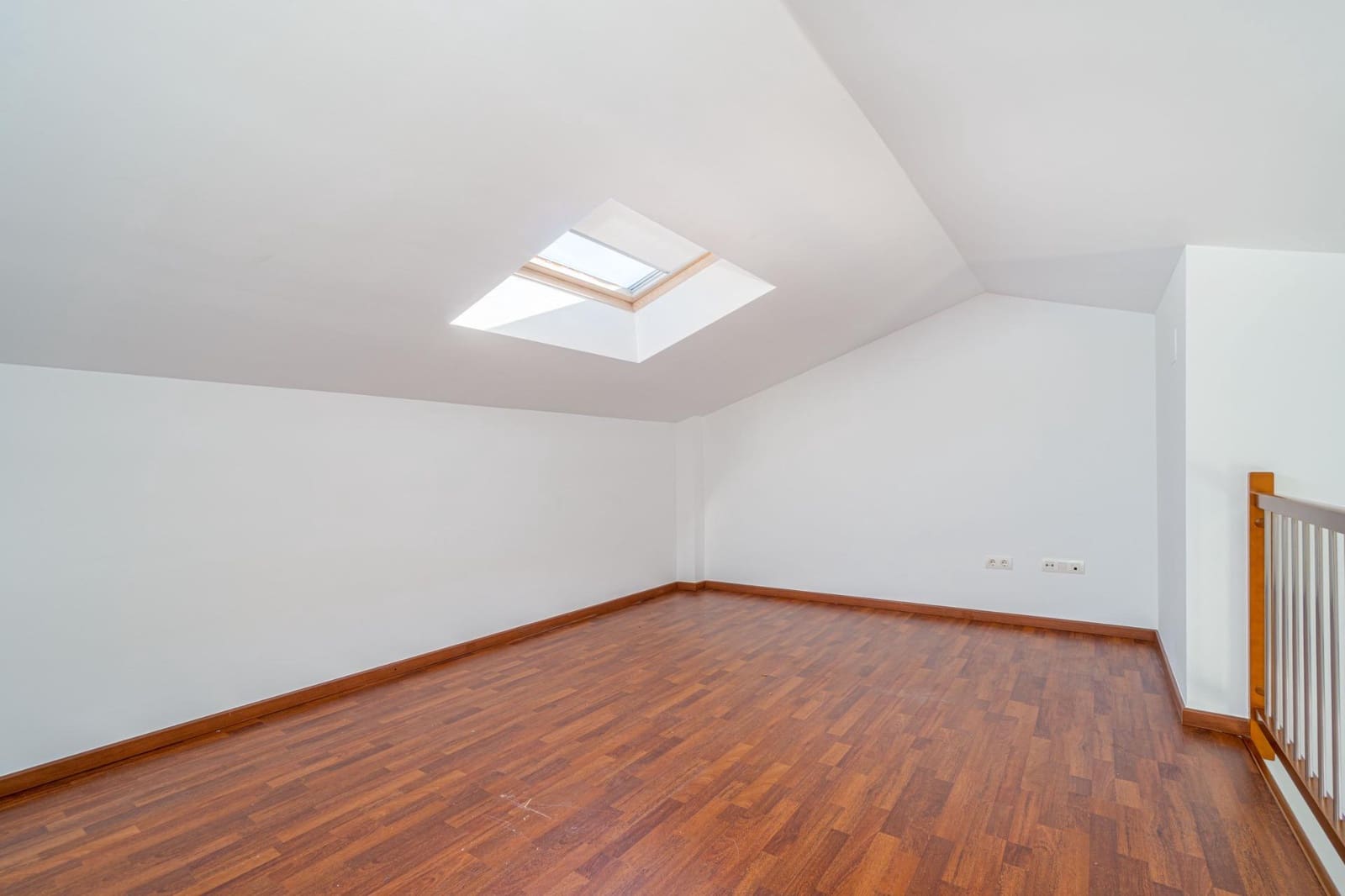 Apartamento de 3 habitaciones en Empuriabrava en venta - 242.000 € (Ref: 9338431)