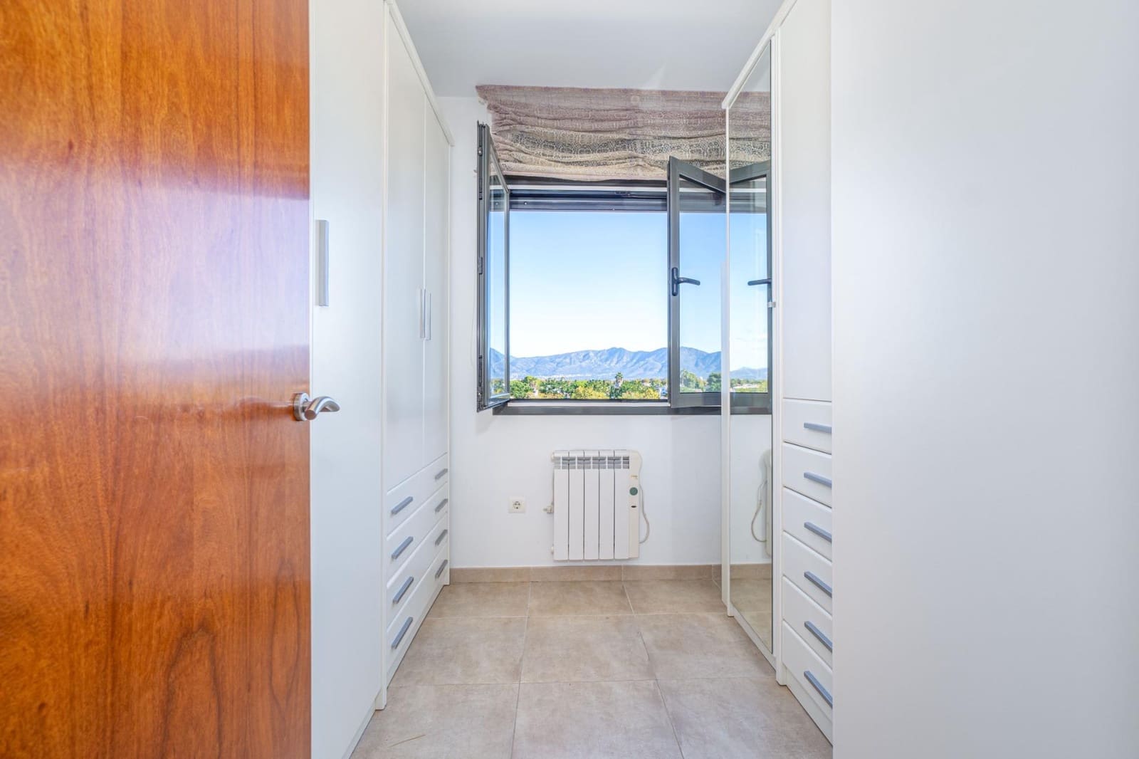 Apartamento de 3 habitaciones en Empuriabrava en venta - 239.000 € (Ref: 9338431)