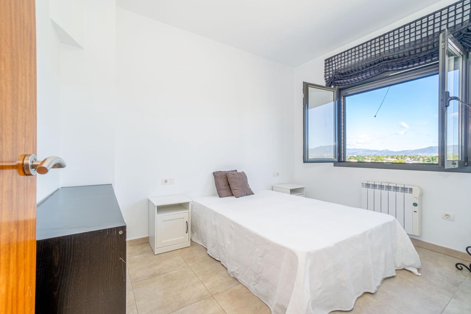 Apartamento de 3 habitaciones en Empuriabrava en venta - 239.000 € (Ref: 9338431)