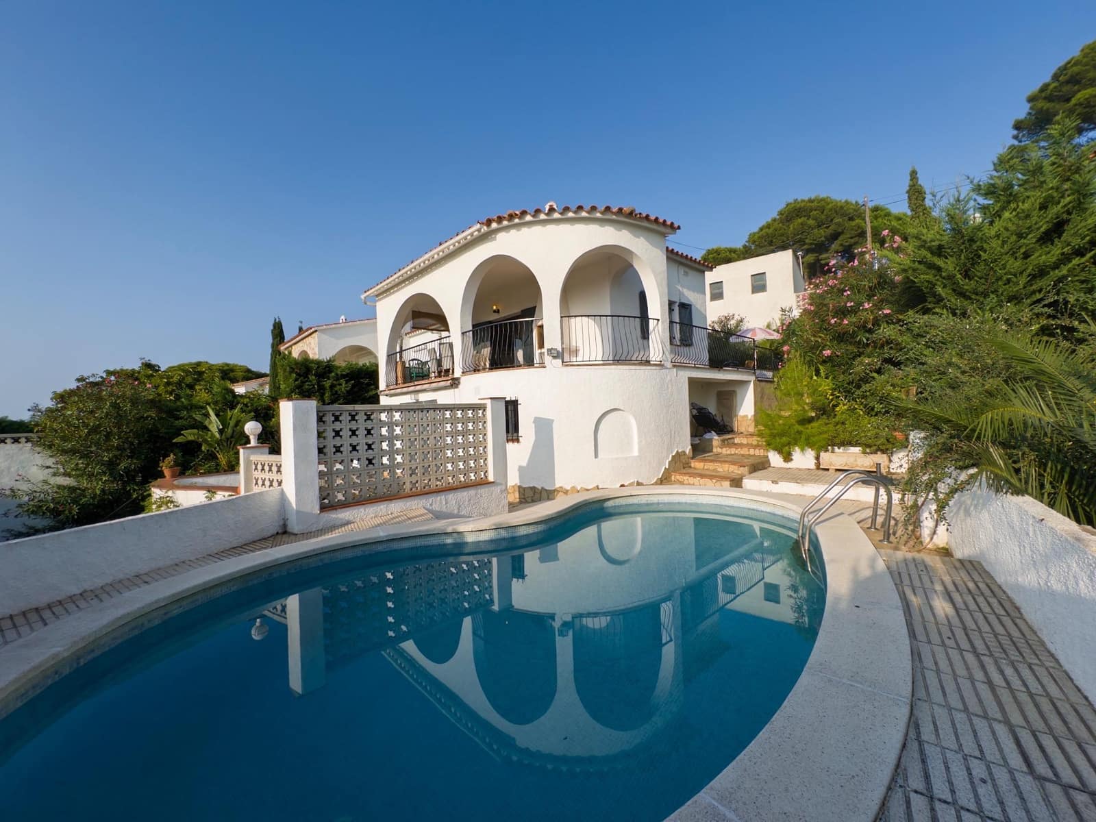 4 soverom Villa til salgs i L'Escala med svømmebasseng garasje - € 579 000 (Ref: 9347486)