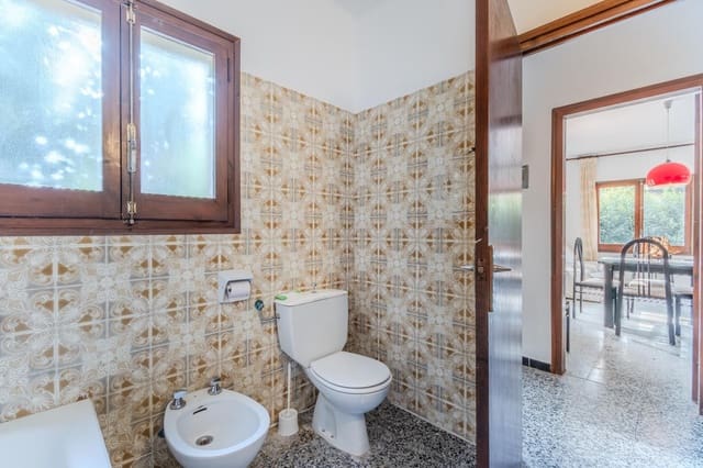 4 makuuhuone Maalaistalo myytävänä paikassa Sant Llorenç de la Muga - 385 000 € (Ref: 9383079)