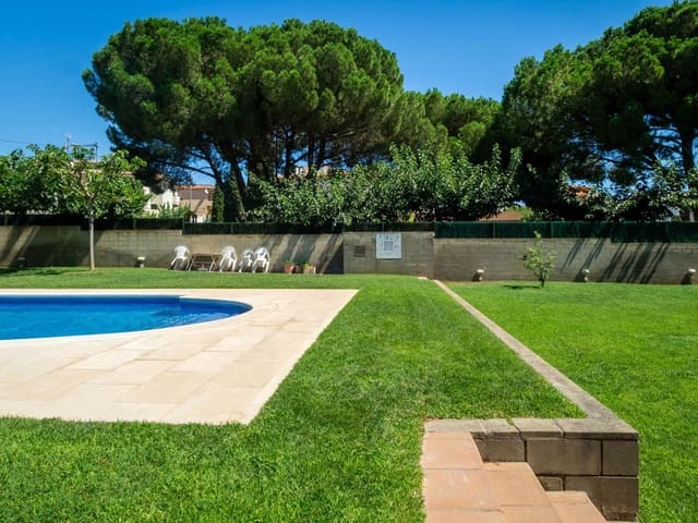 4 Zimmer Apartment zu verkaufen in L'Escala mit Pool - 295.000 € (Ref: 9419913)