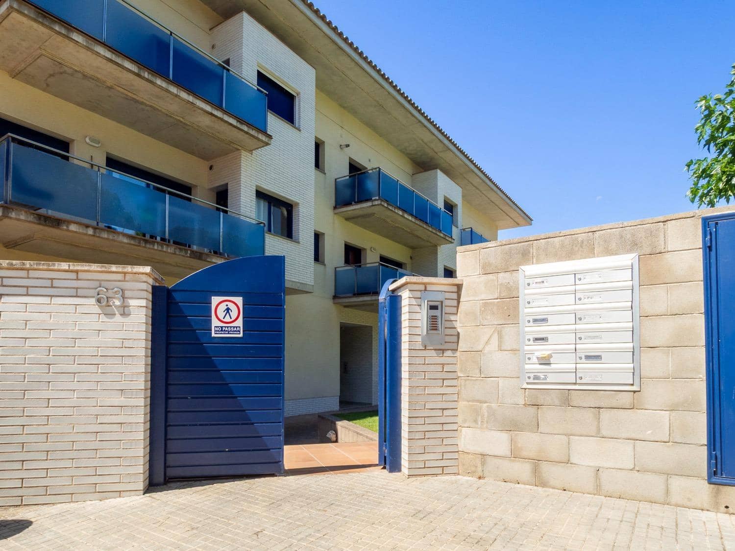 4 soveværelse Lejlighed til salg i L'Escala med swimmingpool - € 295.000 (Ref: 9419913)