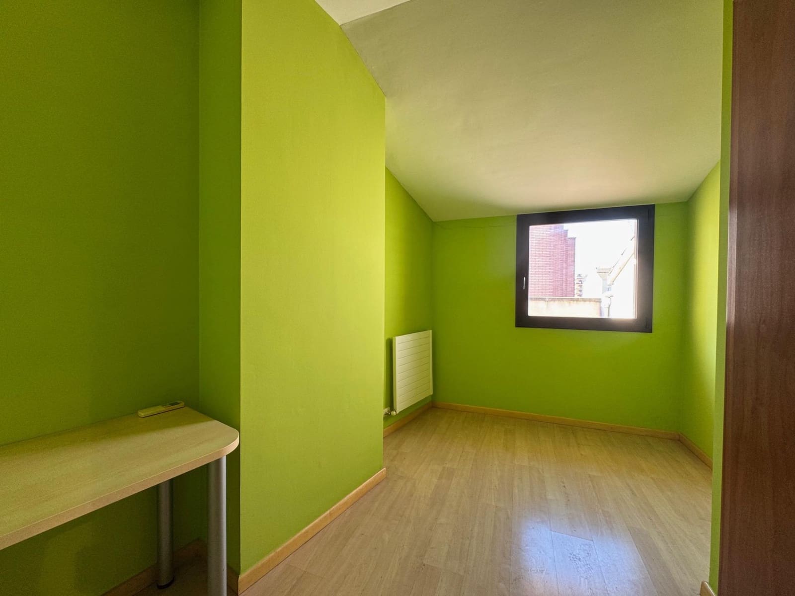 Ático de 4 habitaciones en Figueres en venta - 295.000 € (Ref: 9419914)