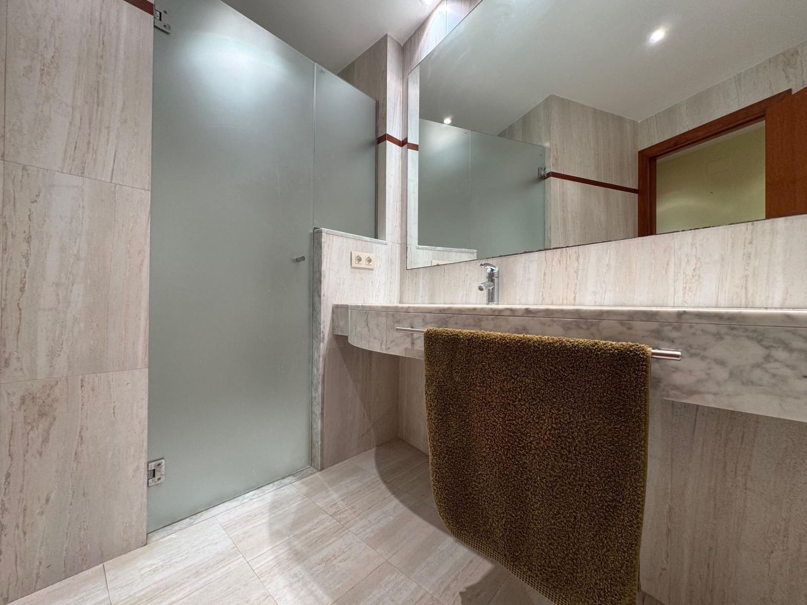 Ático de 4 habitaciones en Figueres en venta - 295.000 € (Ref: 9419914)