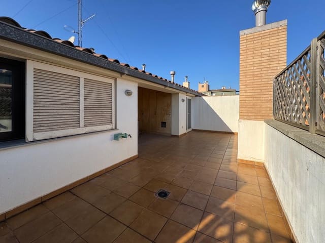 4 slaapkamer Penthouse te koop in Figueres - € 295.000 (Ref: 9419914)