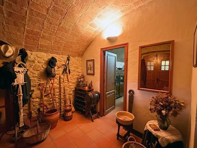 3 sovrum Hus till salu i Boadella d'Empordà, Boadella i les Escaules - 295 000 € (Ref: 9423935)