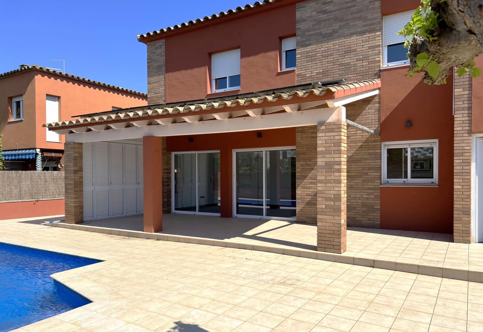 4 camera da letto Villa in vendita in Sant Pere Pescador con piscina garage - 495.000 € (Rif: 9456440)