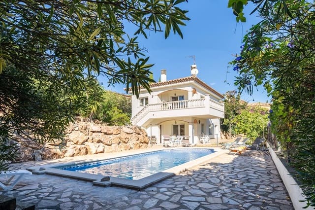 4 Zimmer Villa zu verkaufen in L'Escala mit Pool - 610.000 € (Ref: 9534061)