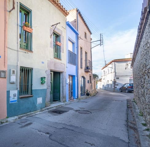 3 bedroom Terraced Villa for sale in Sant Pere Pescador - € 259,000 (Ref: 9586672)