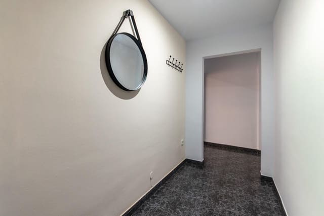 4 camera da letto Appartamento in vendita in Figueres con garage - 225.000 € (Rif: 9659559)