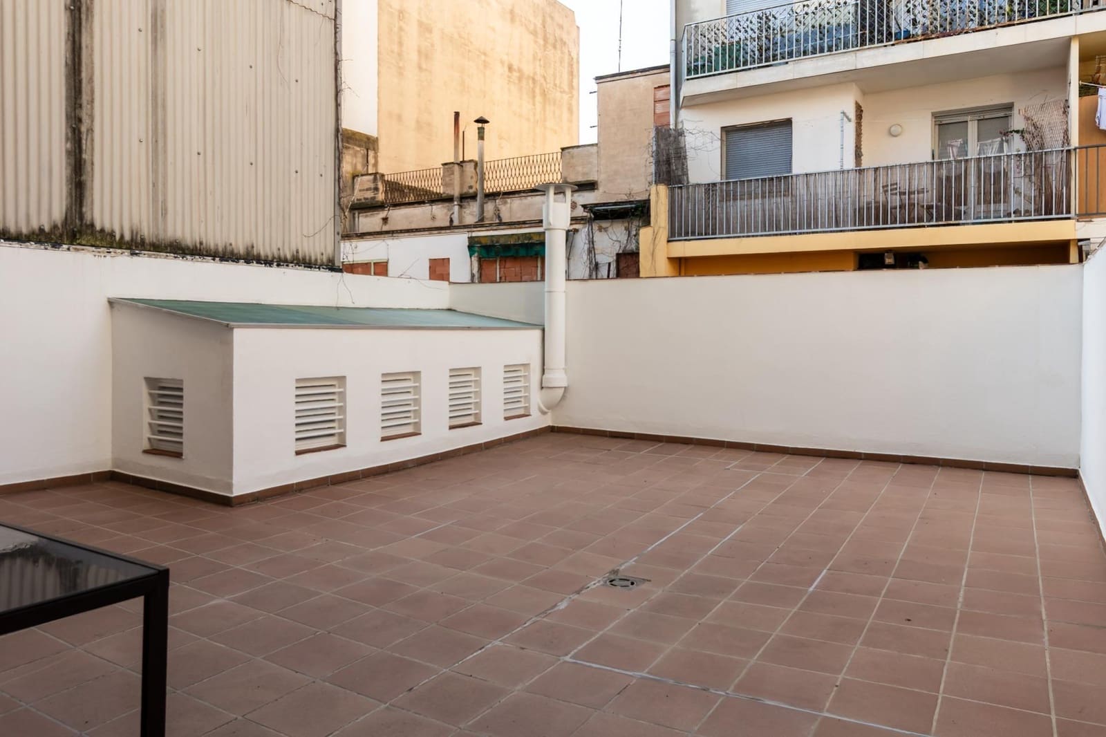 Piso de 4 habitaciones en Figueres en venta con garaje - 225.000 € (Ref: 9659559)