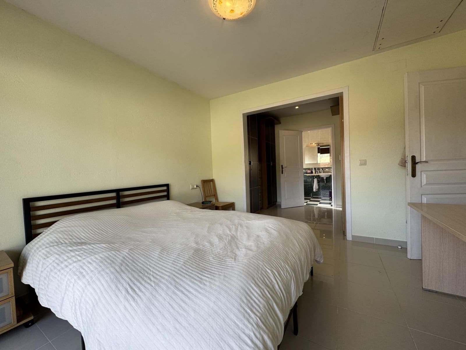 5 slaapkamer Villa te koop in Sant Llorenc de la Muga met zwembad garage - € 450.000 (Ref: 9670854)