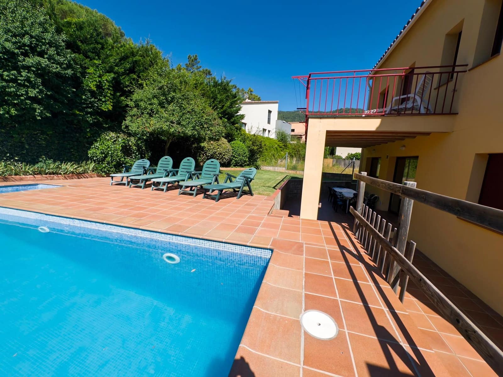 5 soverom Villa til salgs i Sant Llorenc de la Muga med svømmebasseng garasje - € 441 000 (Ref: 9670854)