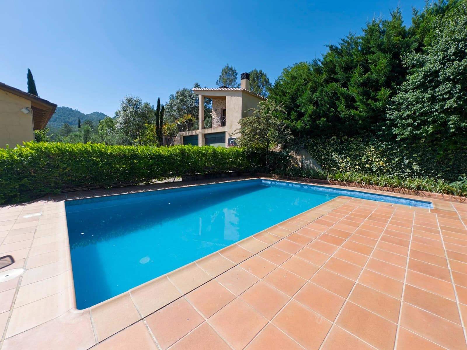 5 soverom Villa til salgs i Sant Llorenc de la Muga med svømmebasseng garasje - € 441 000 (Ref: 9670854)