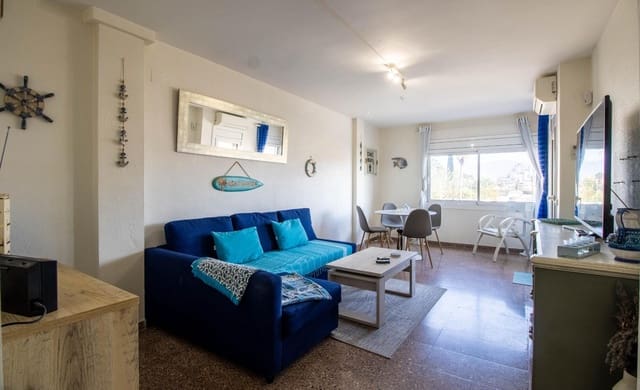 Apartamento de 2 habitaciones en Empuriabrava, Castelló d'Empúries en venta - 199.000 € (Ref: 9670855)