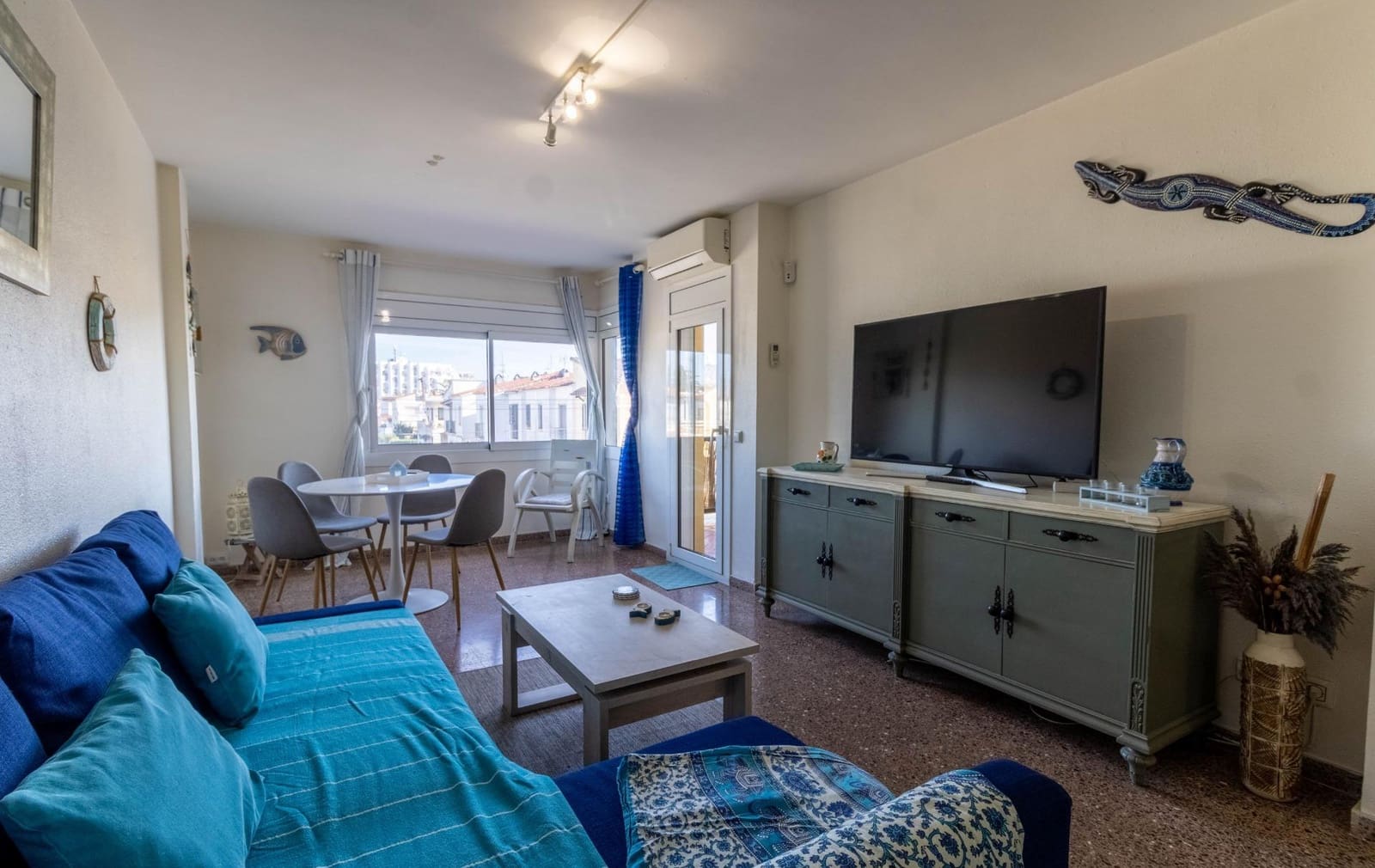 Apartamento de 2 habitaciones en Empuriabrava en venta - 199.000 € (Ref: 9670855)