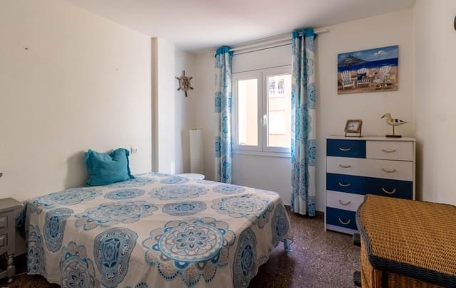 Apartamento de 2 habitaciones en Empuriabrava, Castelló d'Empúries en venta - 199.000 € (Ref: 9670855)