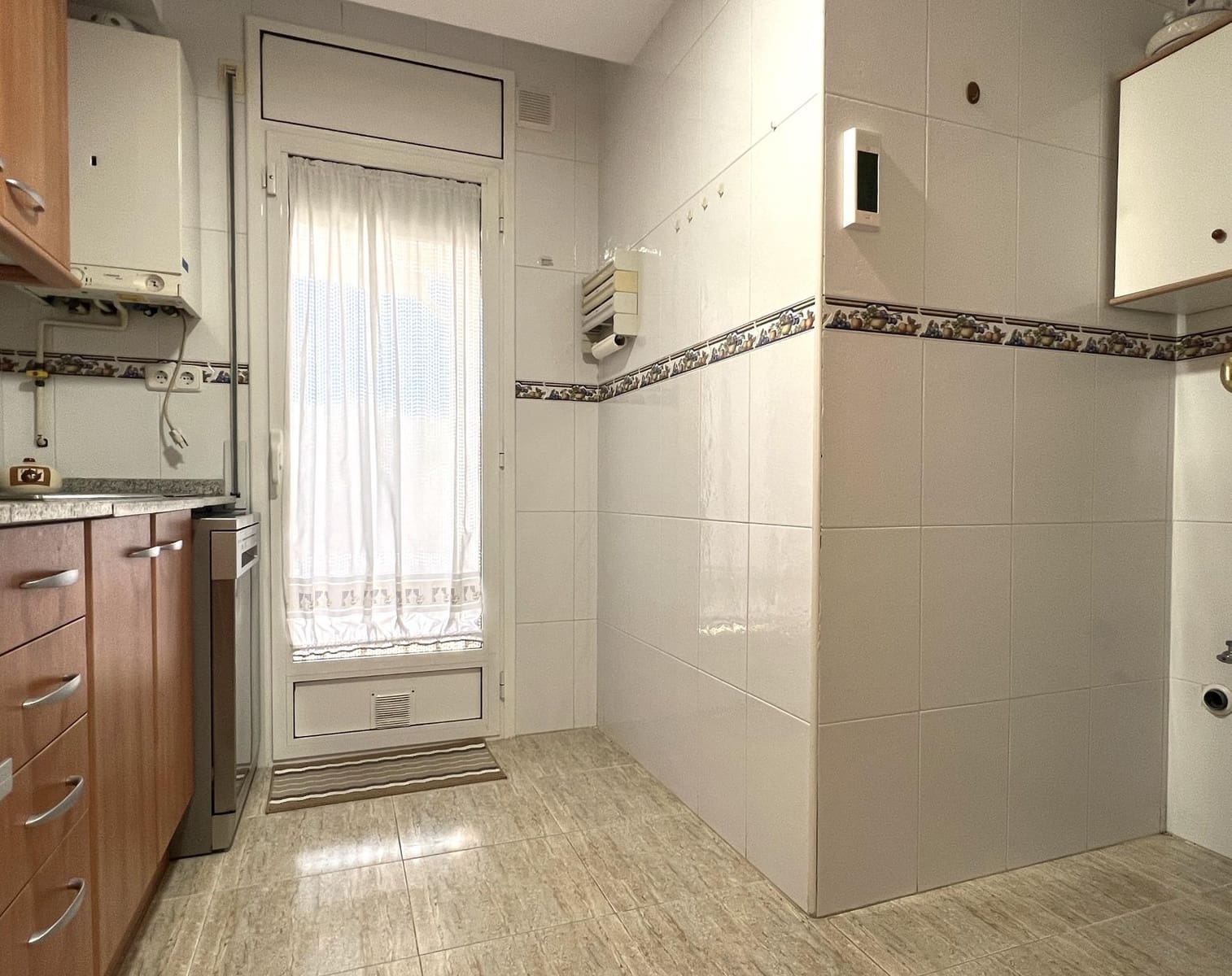 2 Zimmer Apartment zu verkaufen in Sant Pere Pescador - 195.000 € (Ref: 9674424)