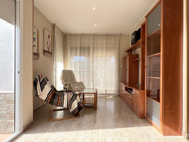 2 Zimmer Apartment zu verkaufen in Sant Pere Pescador - 195.000 € (Ref: 9674424)