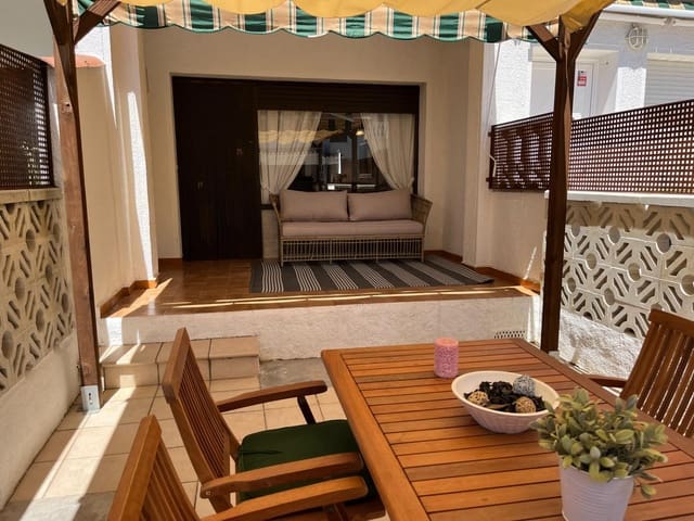 Adosado de 2 habitaciones en Empuriabrava, Castelló d'Empúries en venta - 249.000 € (Ref: 9720120)