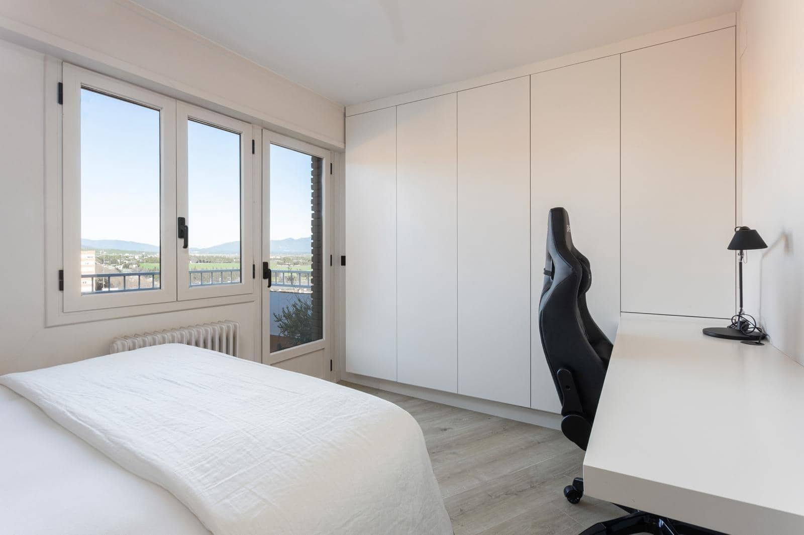 4 sypialnia Penthouse na sprzedaż w Figueres - 490 000 € (Ref: 9785065)
