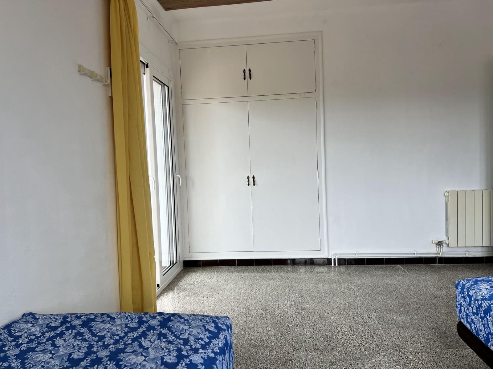 Finca/Maison de Campagne de 6 chambres à louer à Crespia - 1 300 € (Ref: 9788530)