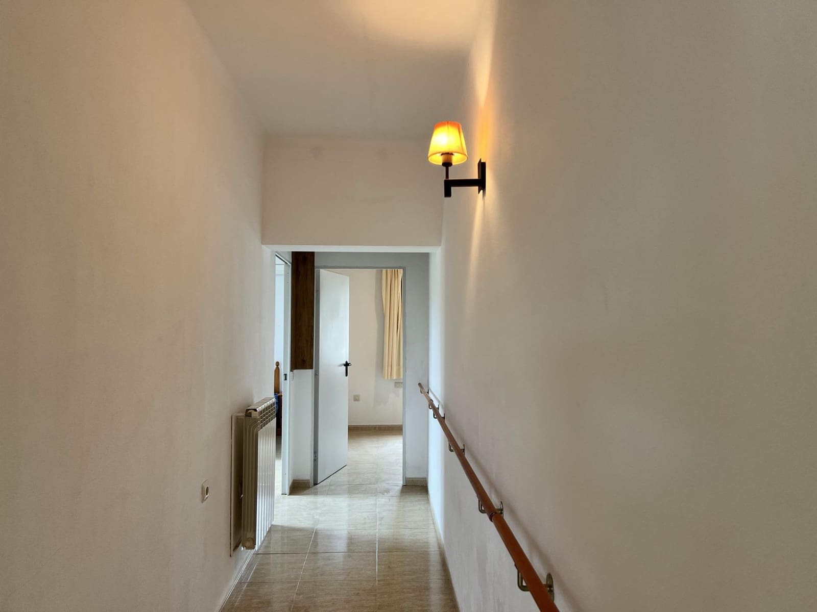 Finca/Maison de Campagne de 6 chambres à louer à Crespia - 1 300 € (Ref: 9788530)