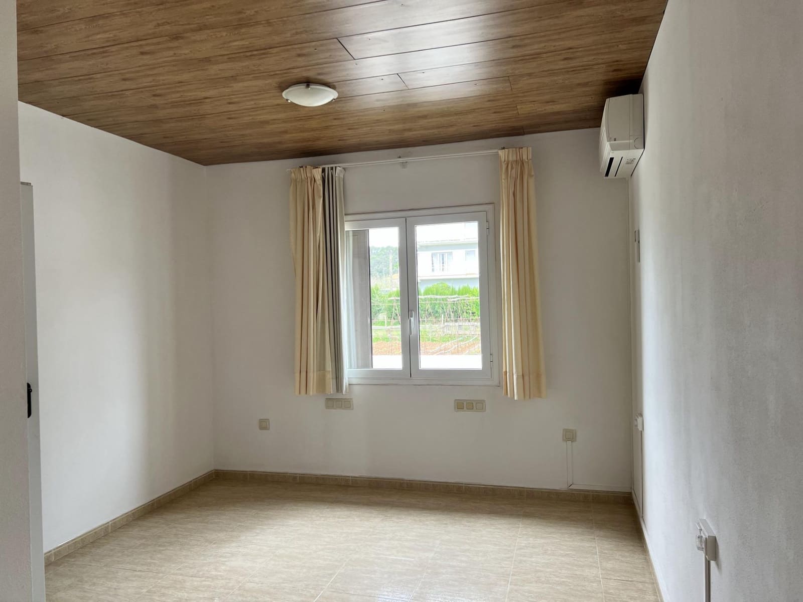 6 soverom Finca/Herregård til leie i Crespia - € 1 300 (Ref: 9788530)