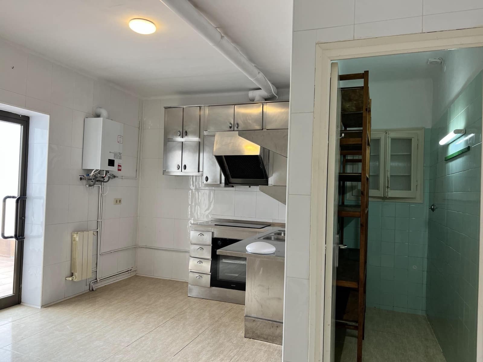 6 soverom Finca/Herregård til leie i Crespia - € 1 300 (Ref: 9788530)