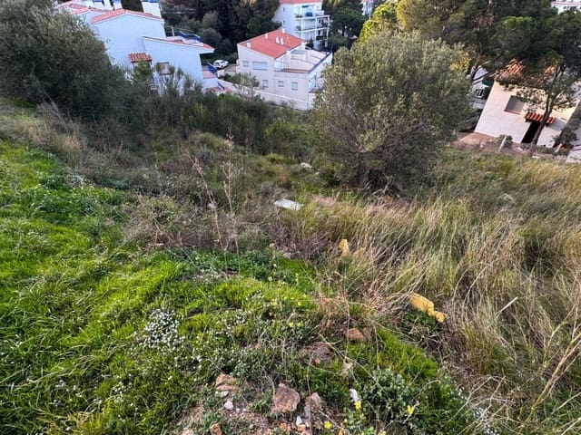 Tomt till salu i Llançà - 410 000 € (Ref: 9791196)